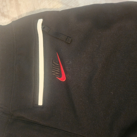 Nike Air Men's Sz L NWT Fleece Shorts basketball, casual, fleece - Picture 4 of 6